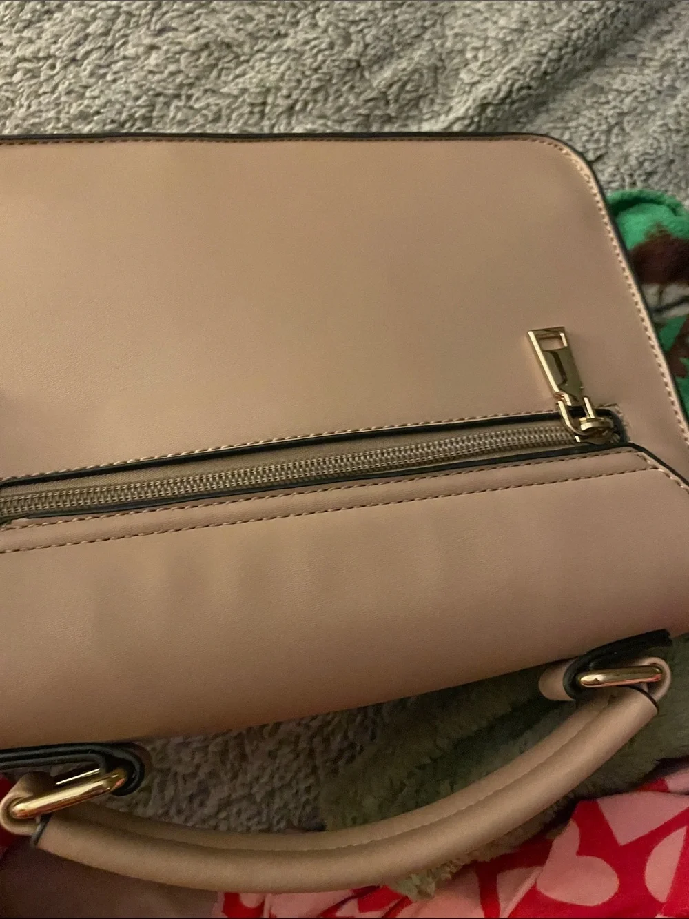 Scalloped Top-Handle Satchel in Nude (never used ) super cute!